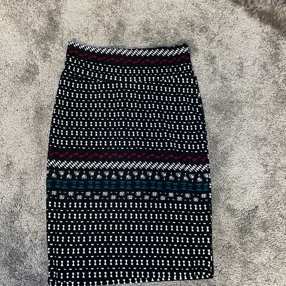 LuLaRoe detail printed Cassie